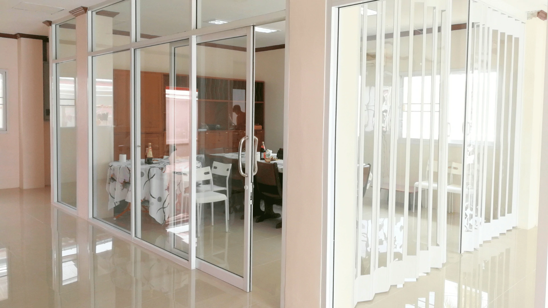 Kusen Pintu Aluminium