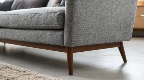 Sofa dengan Kaki Kayu atau Logam Ramping